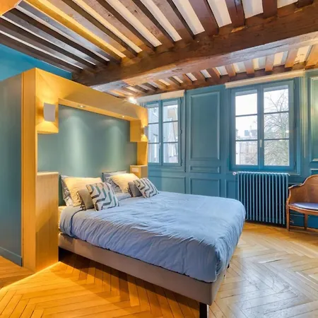 Apartament Jehanne L'elegance Medievale