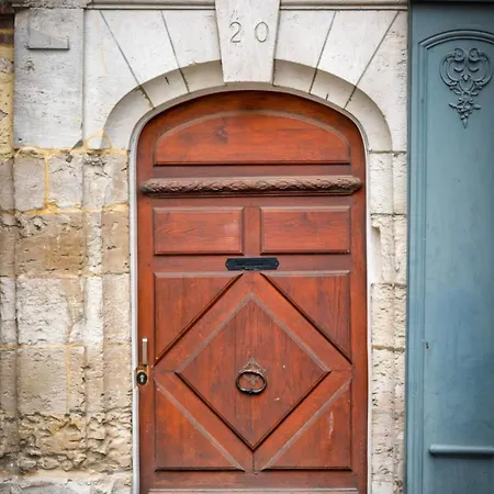 Jehanne L'elegance Medievale * 鲁昂