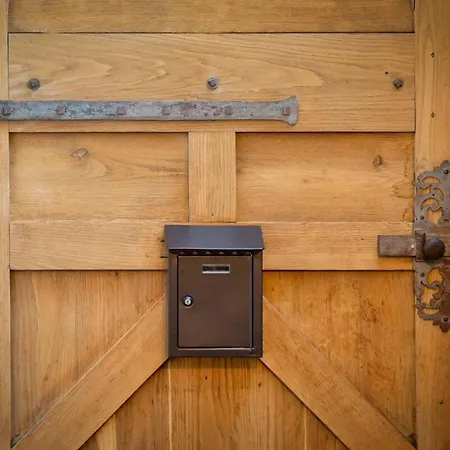 Jehanne L'elegance Medievale 公寓 *